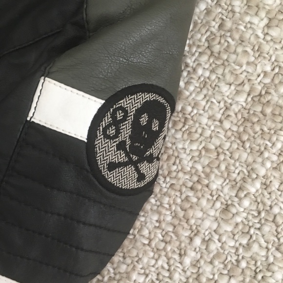 Moto jacket - Picture 2 of 3